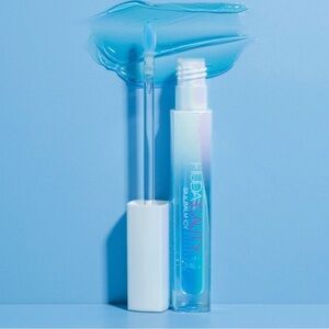 HUDA BEAUTY Silk Balm Icy Cryo-Plumping Lip Balm